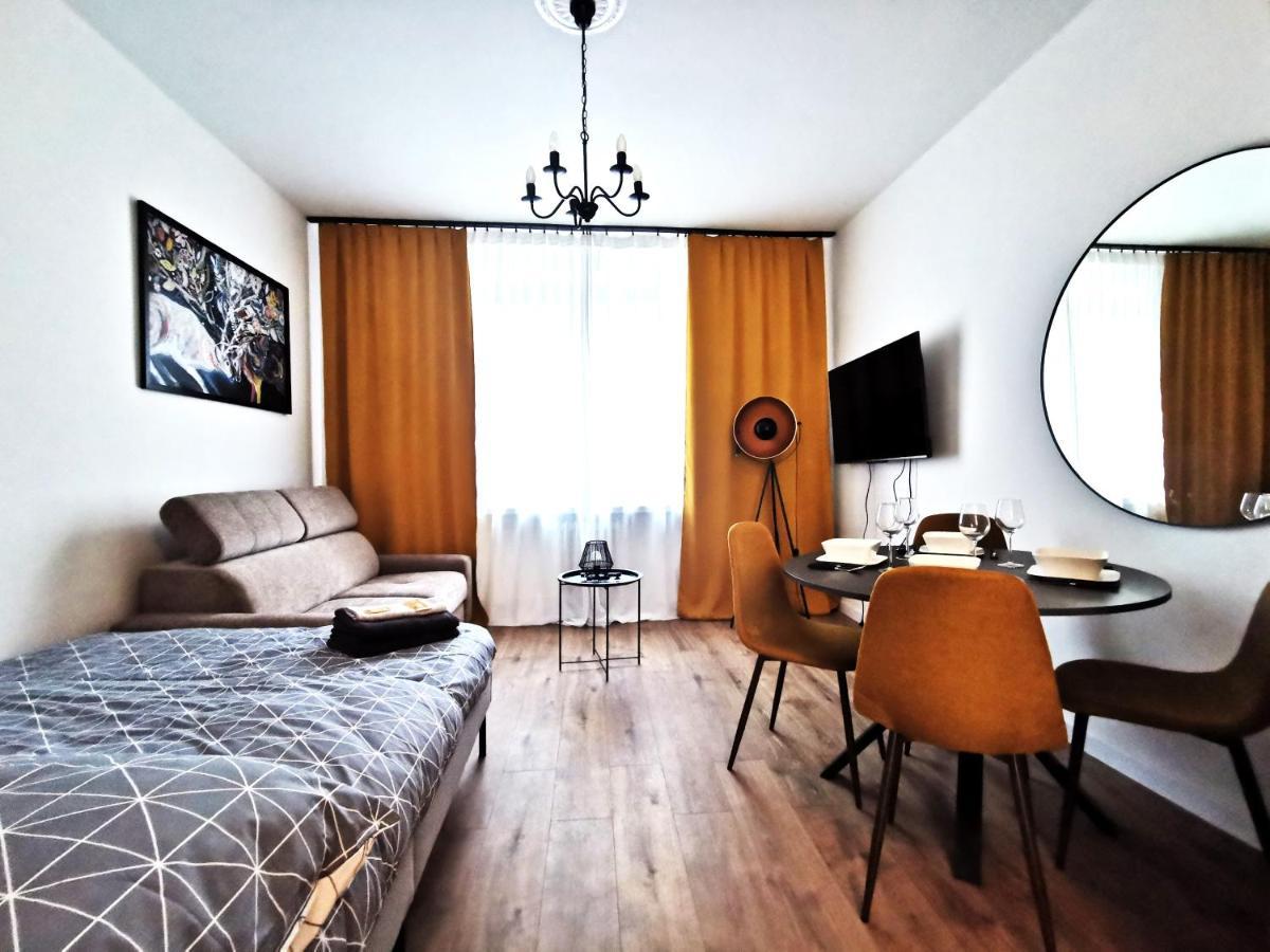 Podwale Apartment - Self Check-In 24H Wrocław Exteriör bild