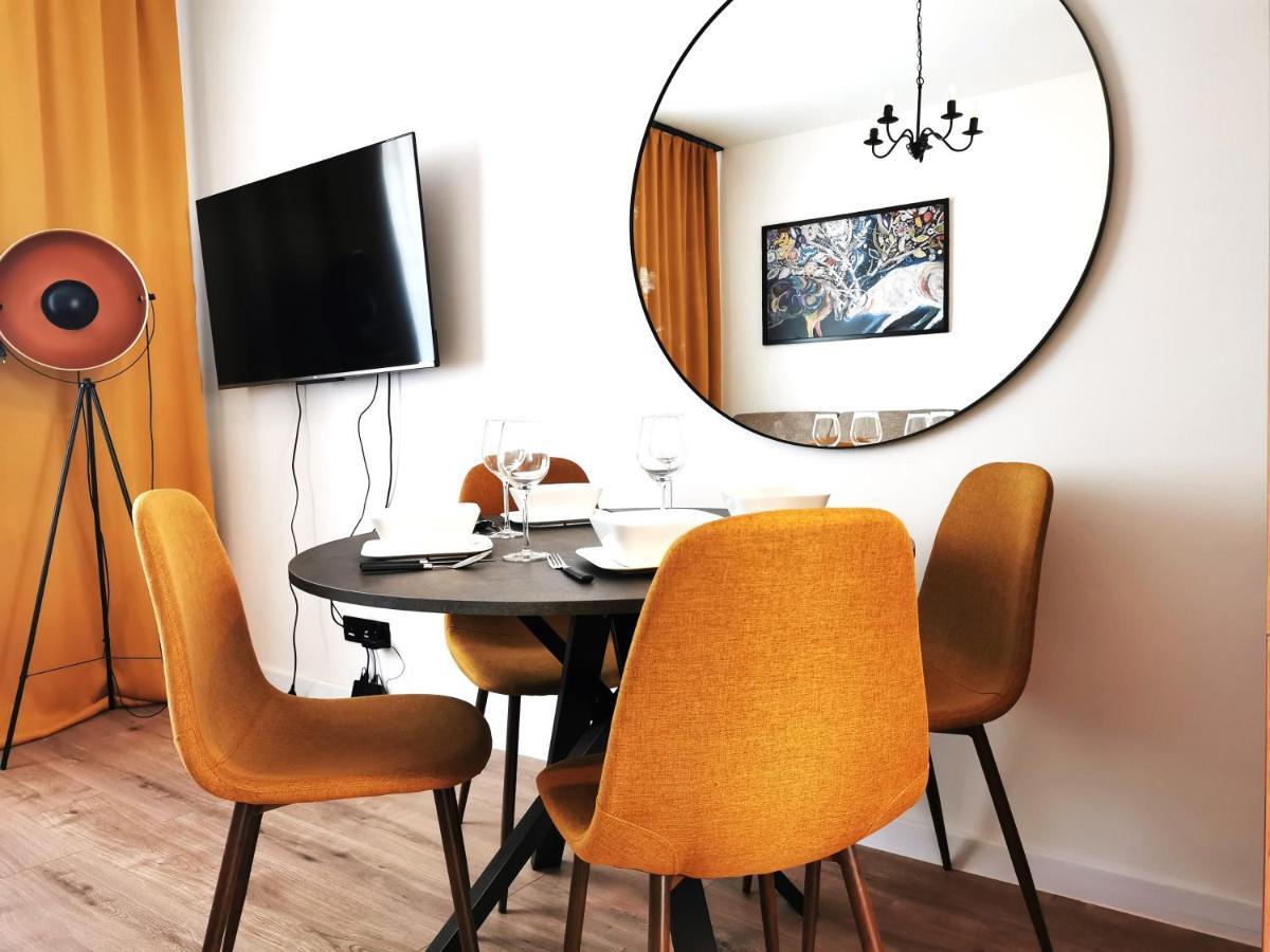 Podwale Apartment - Self Check-In 24H Wrocław Exteriör bild